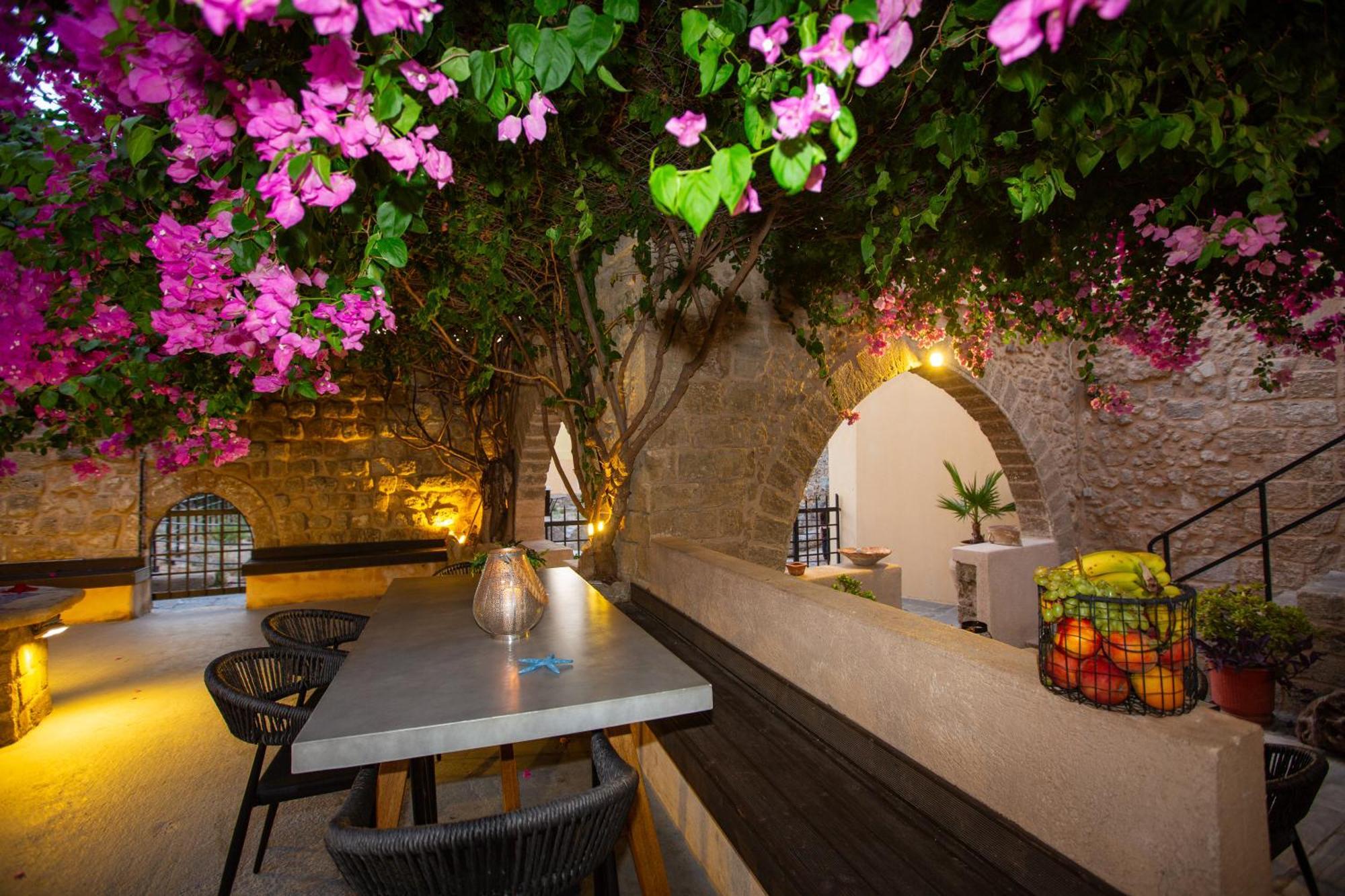 The Old Town House Rhodes City Exterior foto
