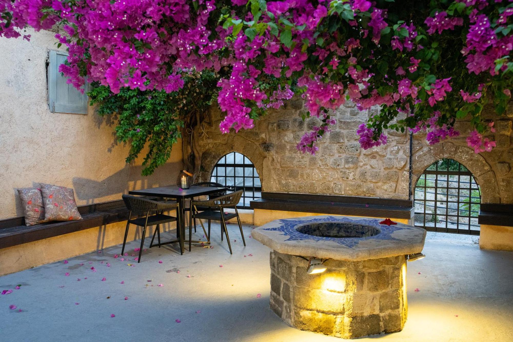 The Old Town House Rhodes City Exterior foto