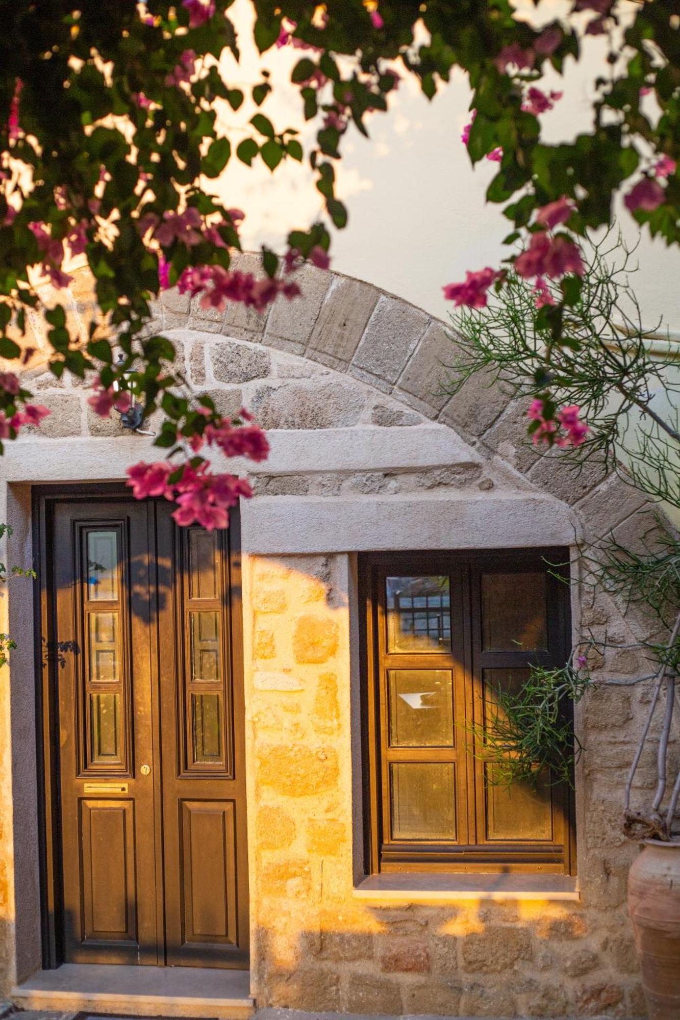 The Old Town House Rhodes City Exterior foto