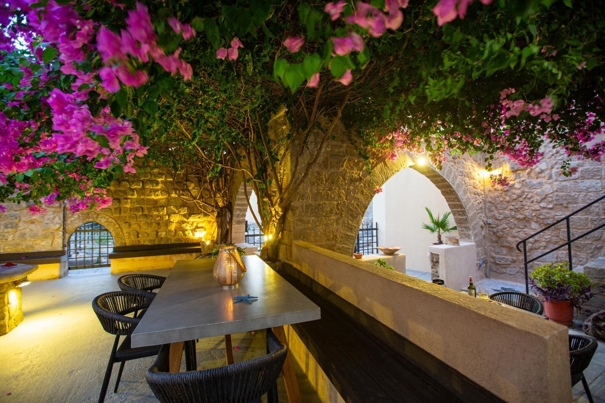 The Old Town House Rhodes City Exterior foto