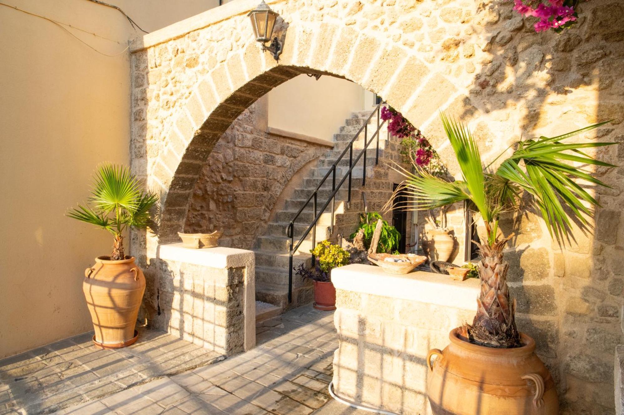 The Old Town House Rhodes City Exterior foto