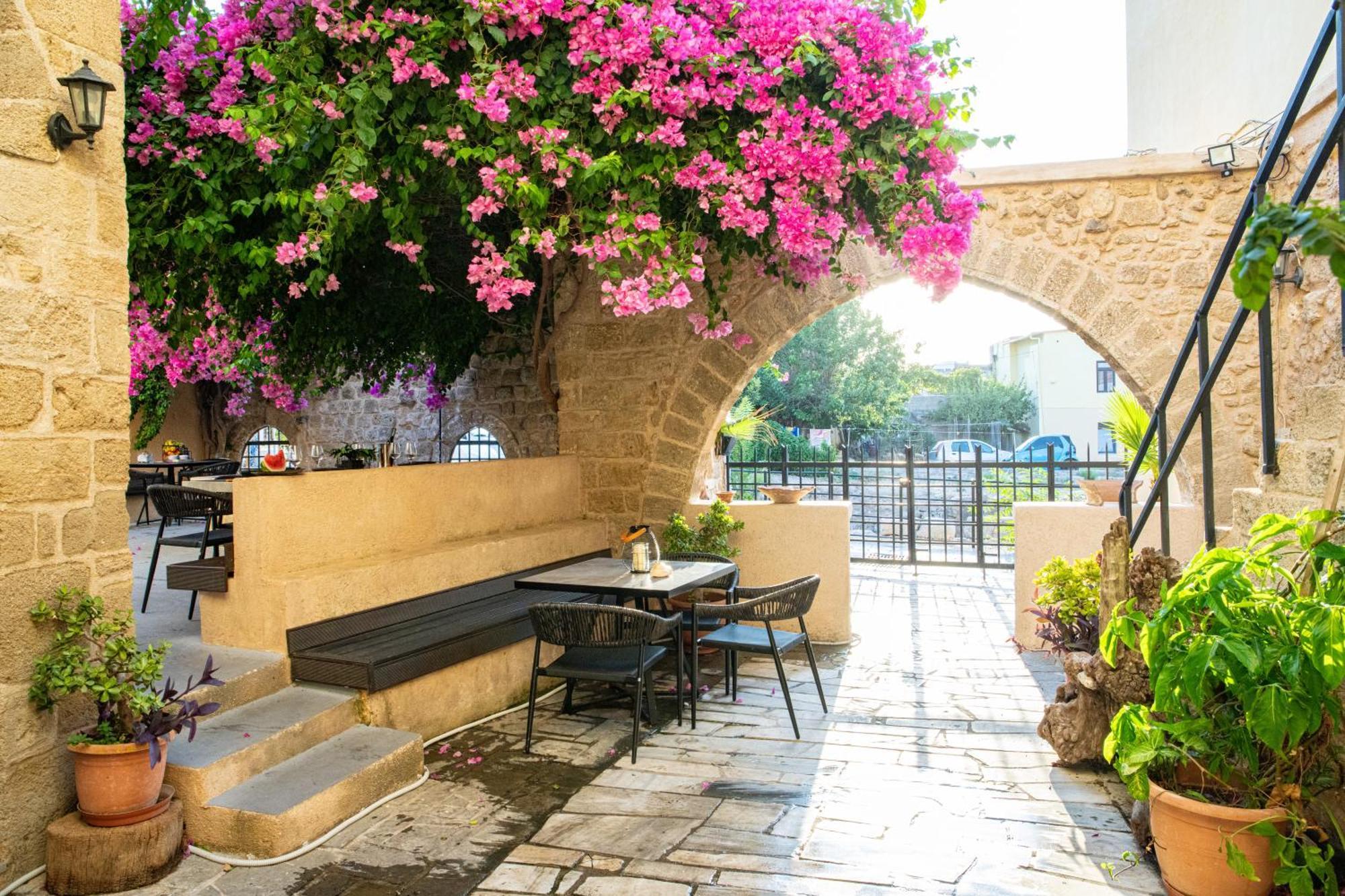 The Old Town House Rhodes City Exterior foto